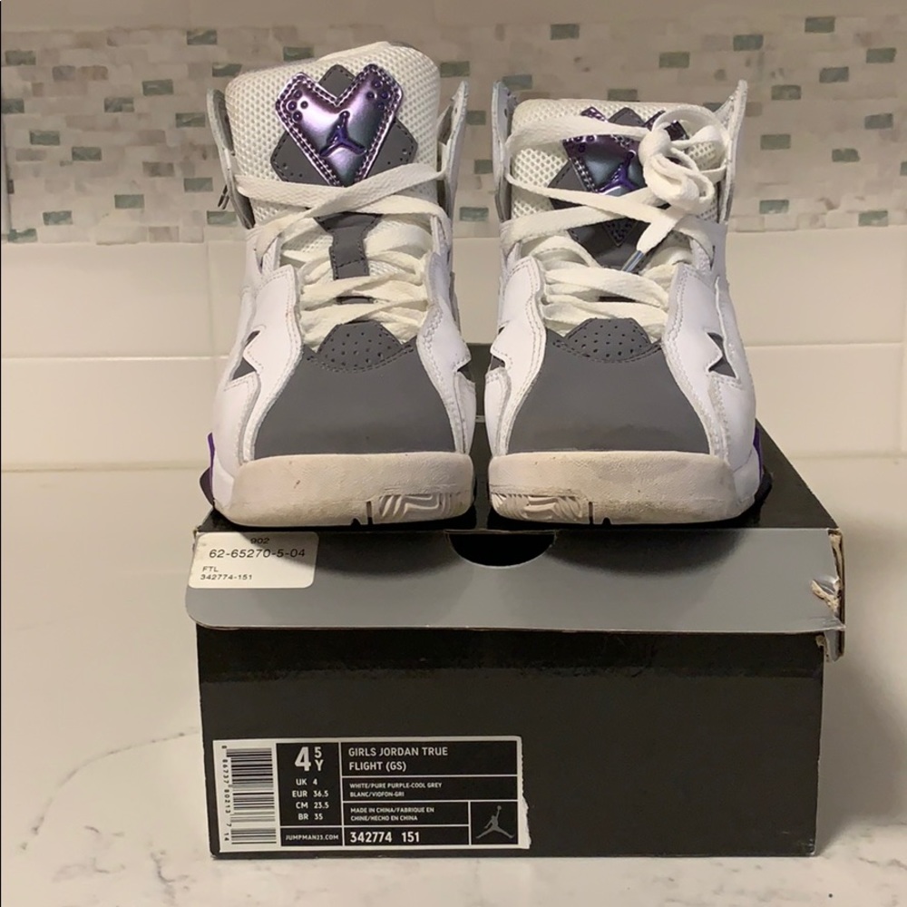 Jordan True Flight (GS) girls